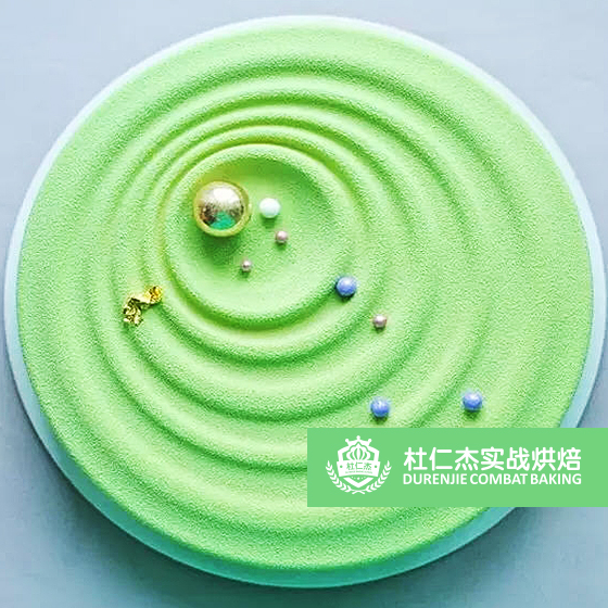 杭州很好的西點培訓(xùn)學(xué)校作品展示17145|杜仁杰西點蛋糕培訓(xùn)學(xué)校